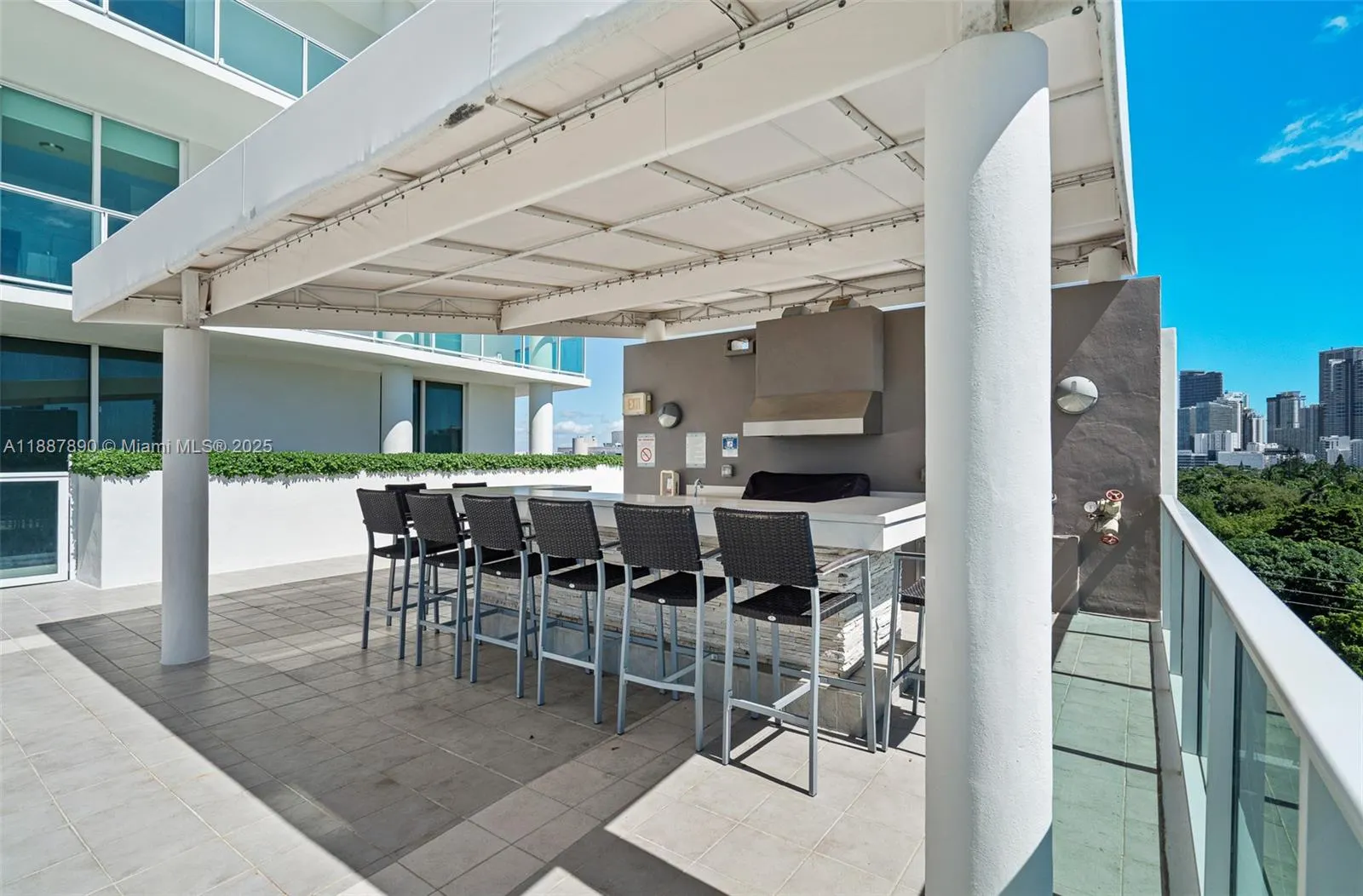 2525 SW 3rd Ave, #1111