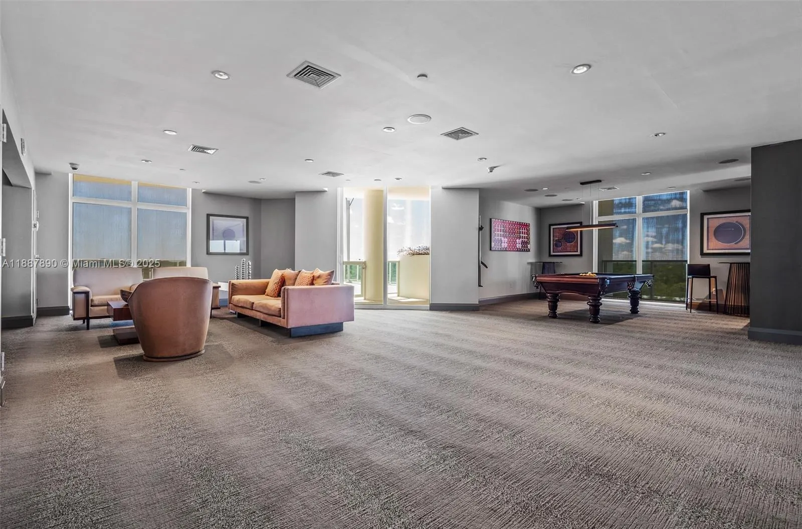 2525 SW 3rd Ave, #1111