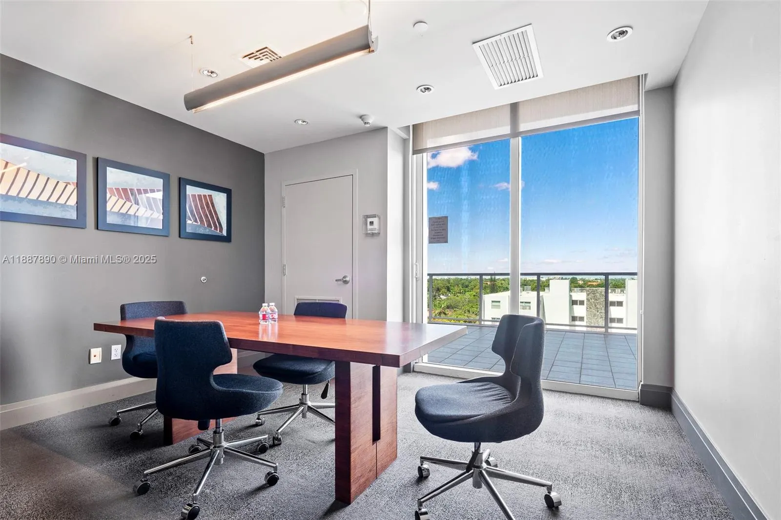 2525 SW 3rd Ave, #1111