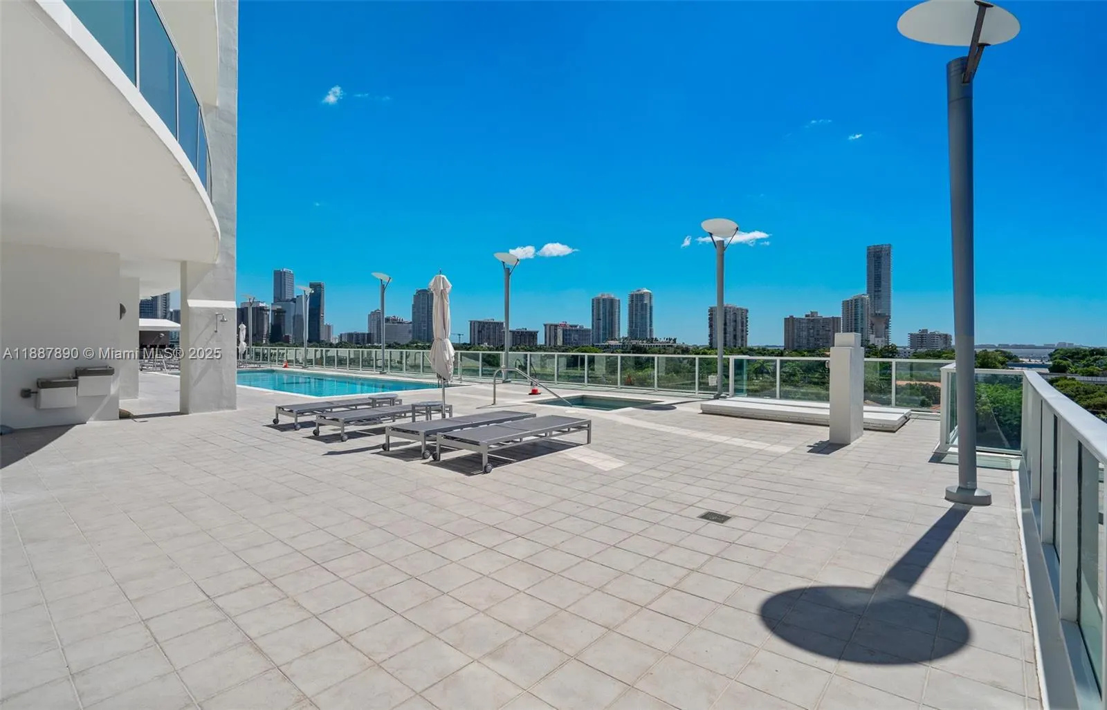 2525 SW 3rd Ave, #1111