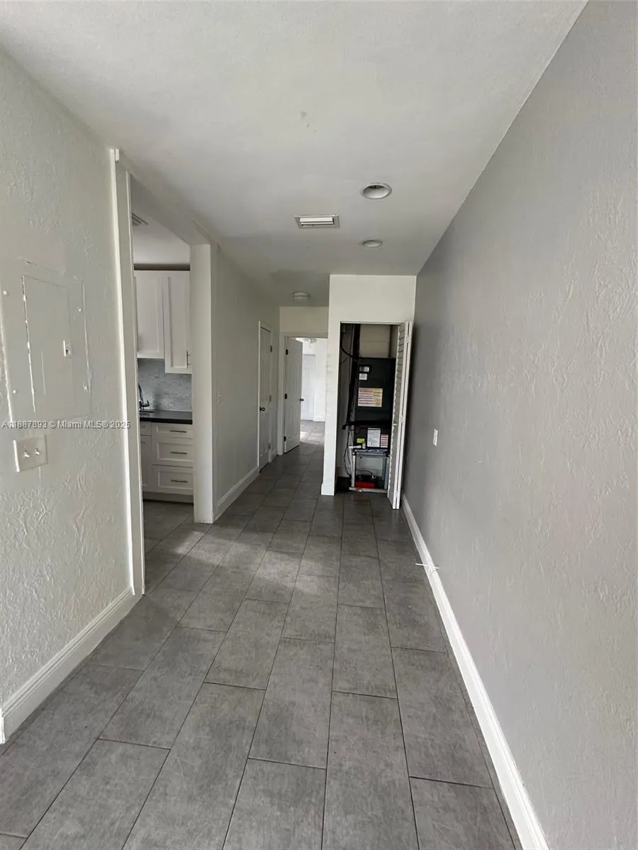 1728 Rodman St, #1-2
