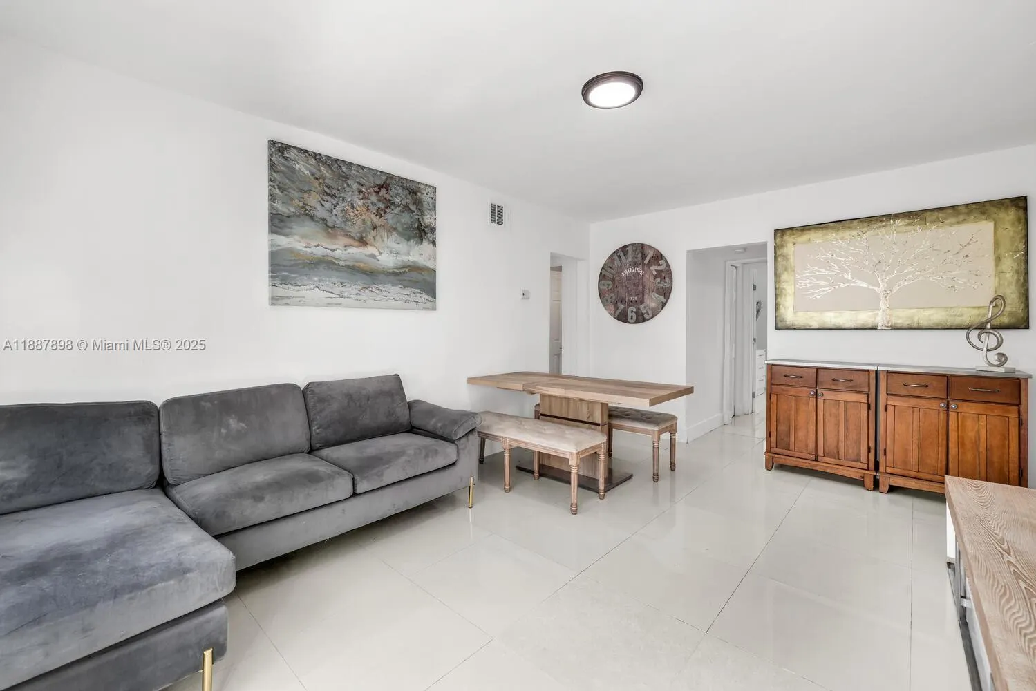 7910 Byron Ave, #1
