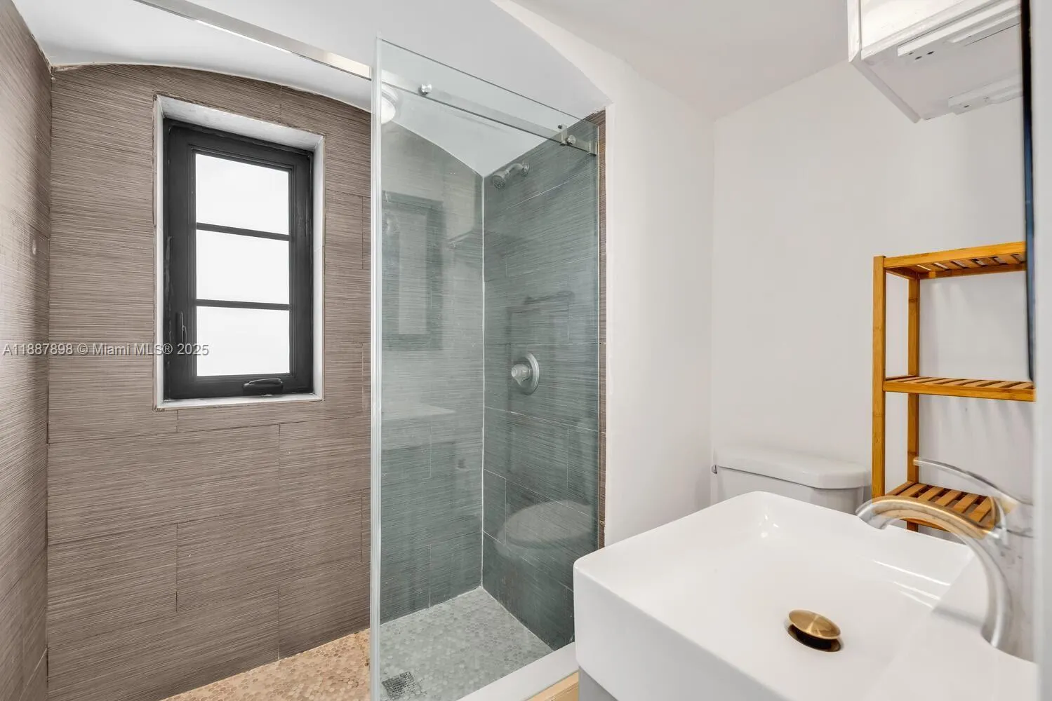 7910 Byron Ave, #1