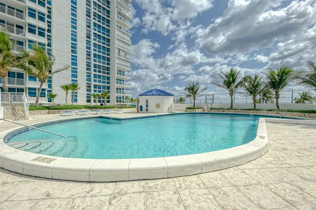 1360 S Ocean Blvd, #304