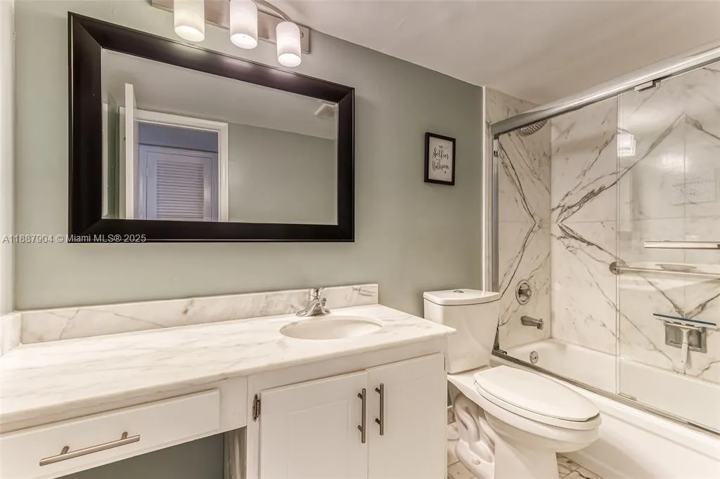 1360 S Ocean Blvd, #304