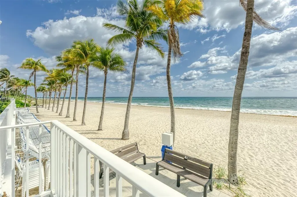 1360 S Ocean Blvd, #304