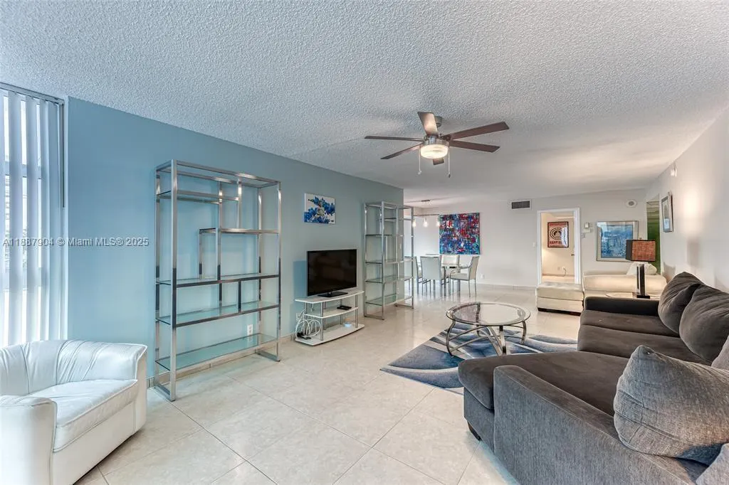 1360 S Ocean Blvd, #304