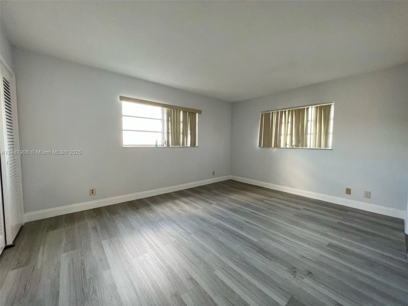 301 NE 14th Ave, #608