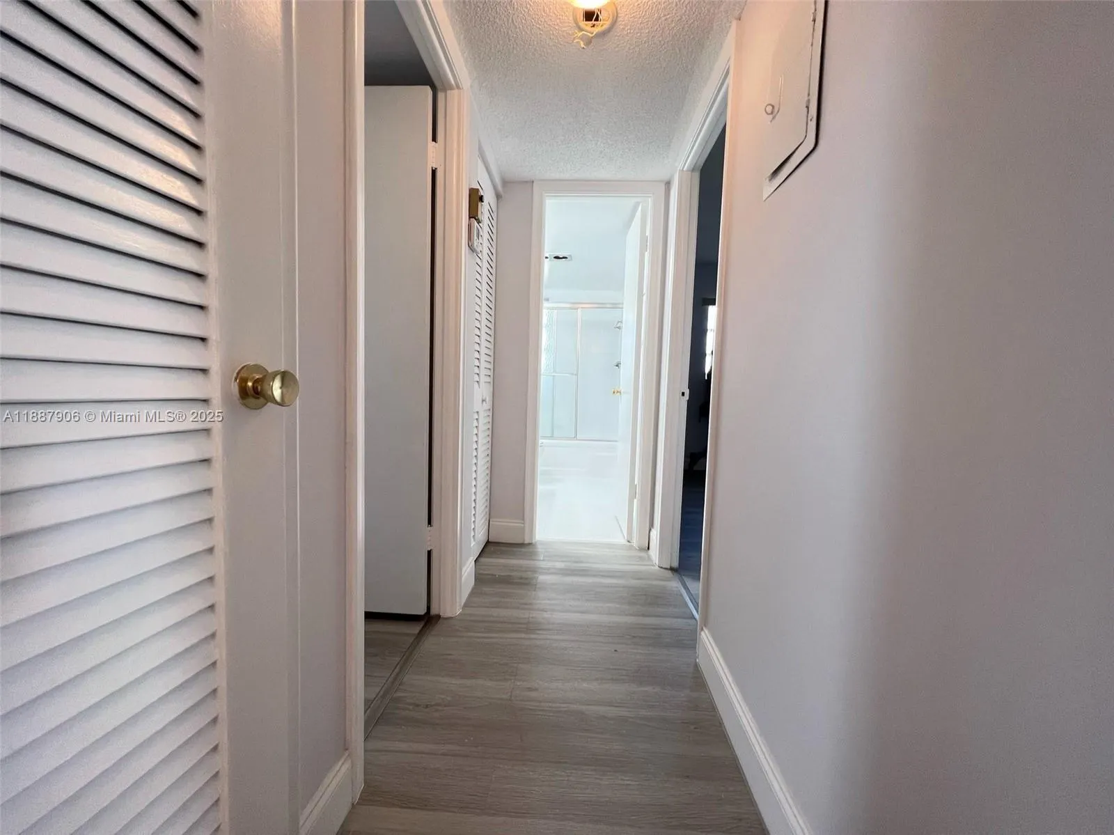 301 NE 14th Ave, #608
