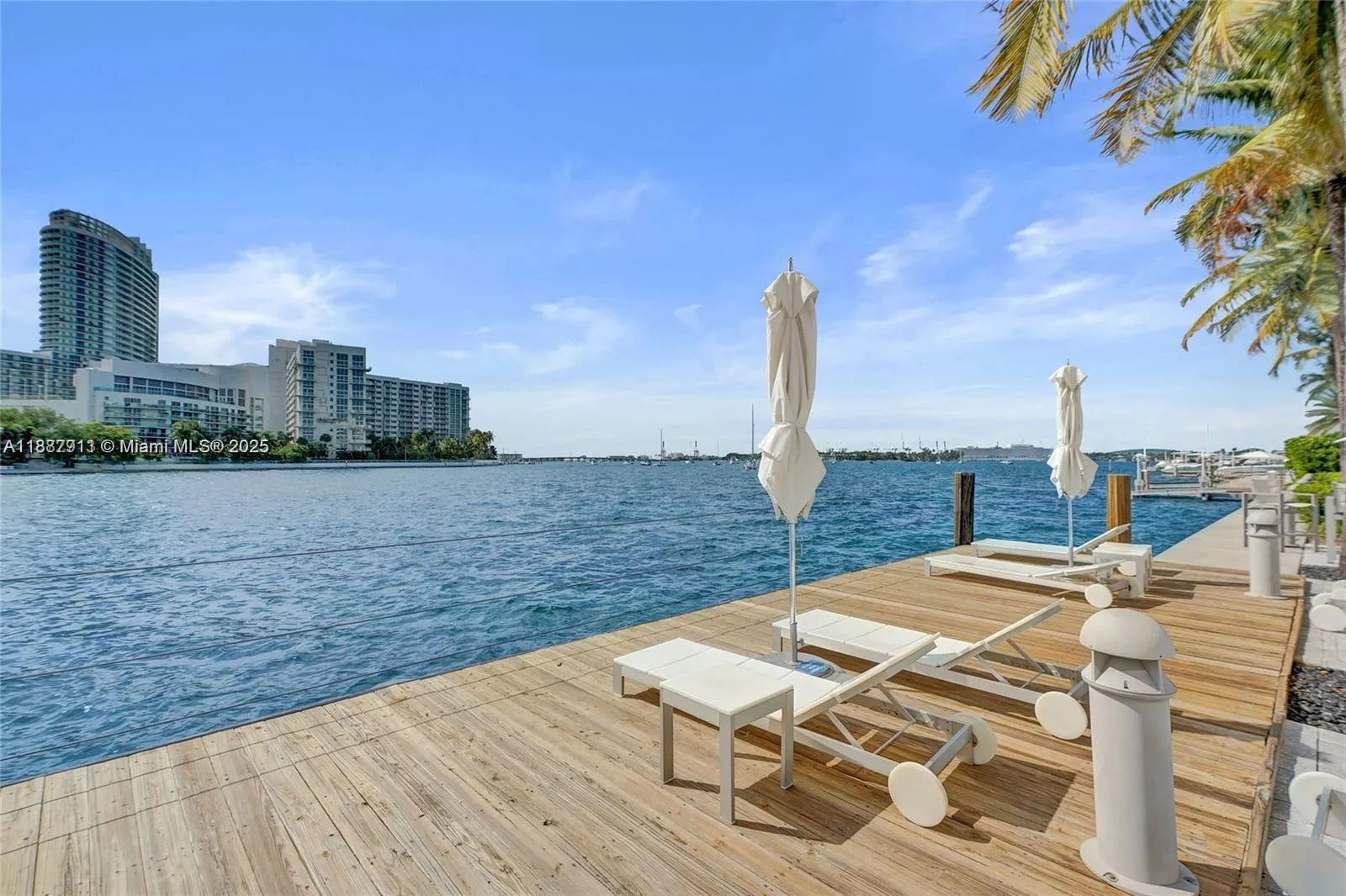 20 Island Ave, #211