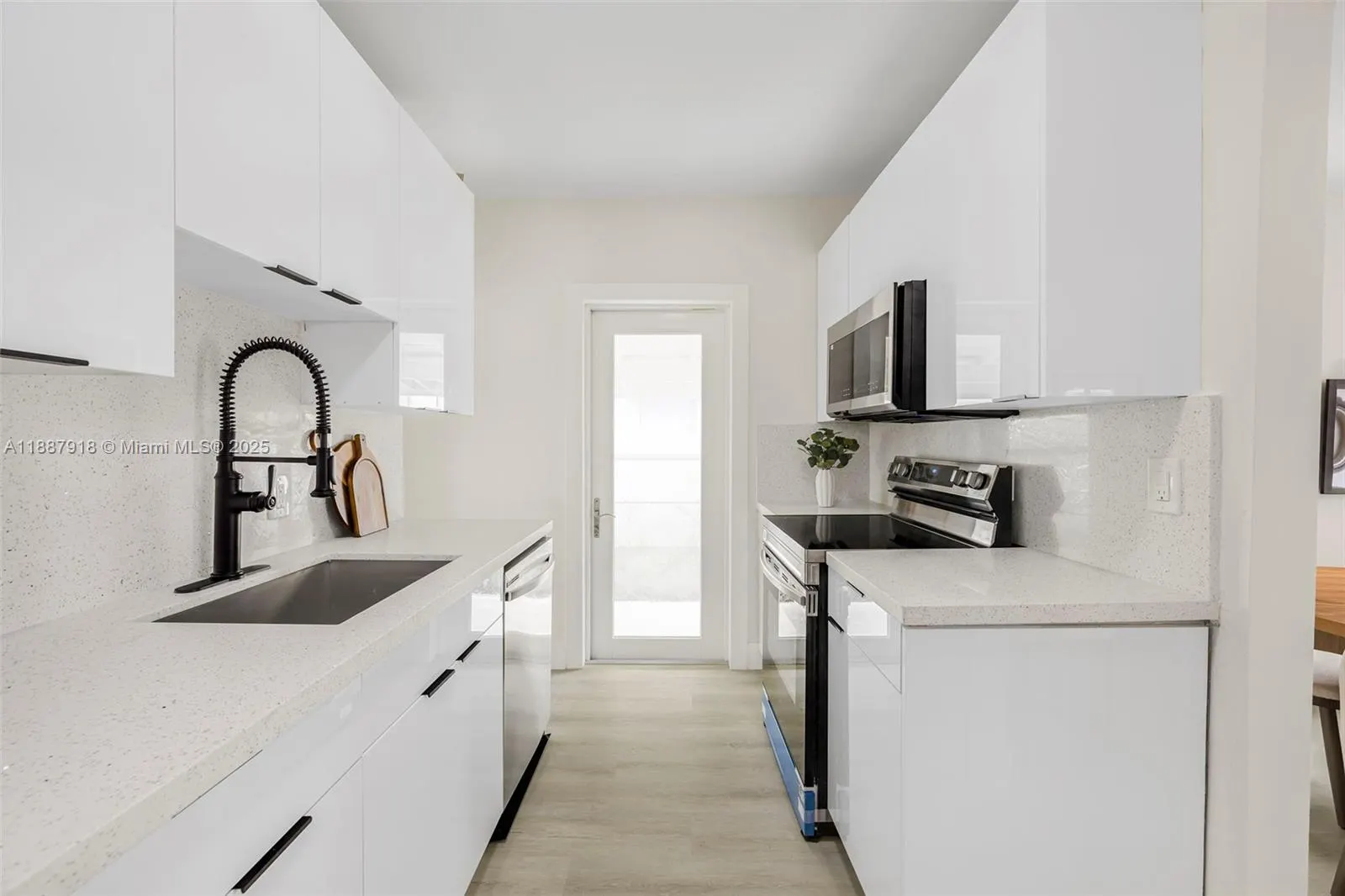 1232 NW 32nd Pl, #1
