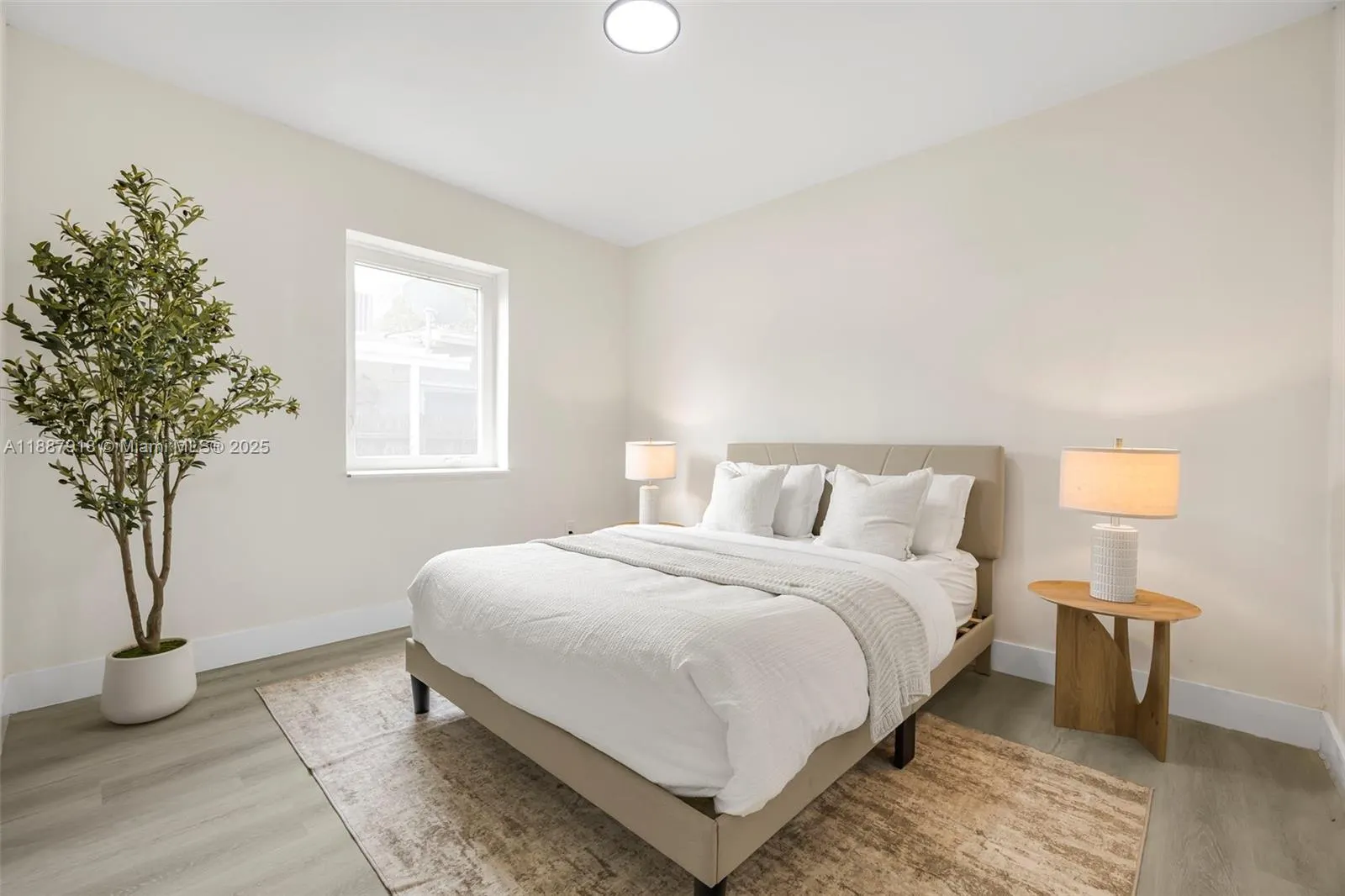 1232 NW 32nd Pl, #1