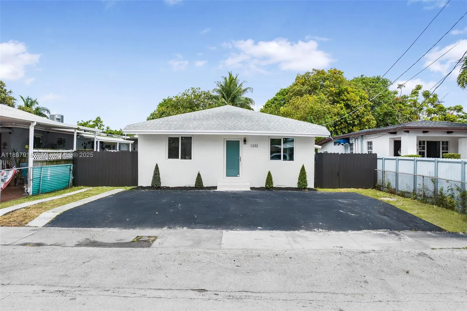 1232 NW 32nd Pl, #1