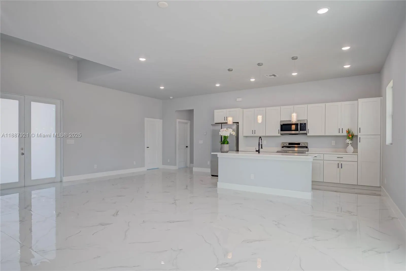 3417 71st