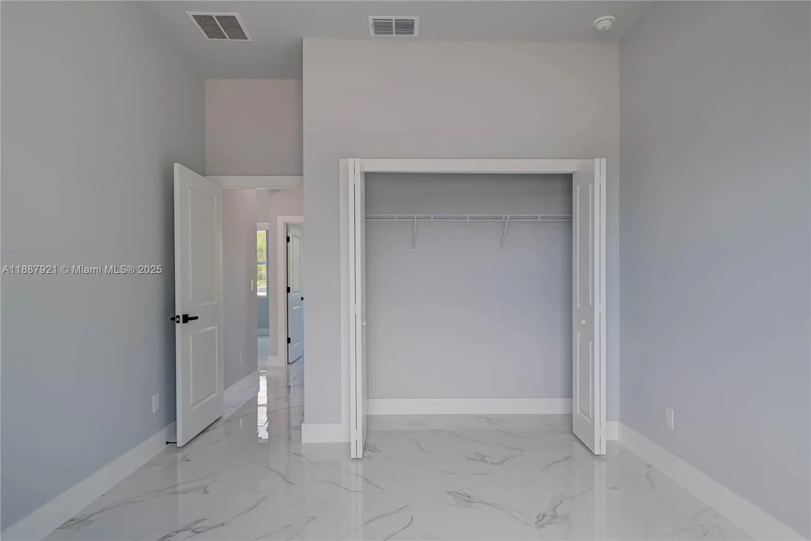 3417 71st