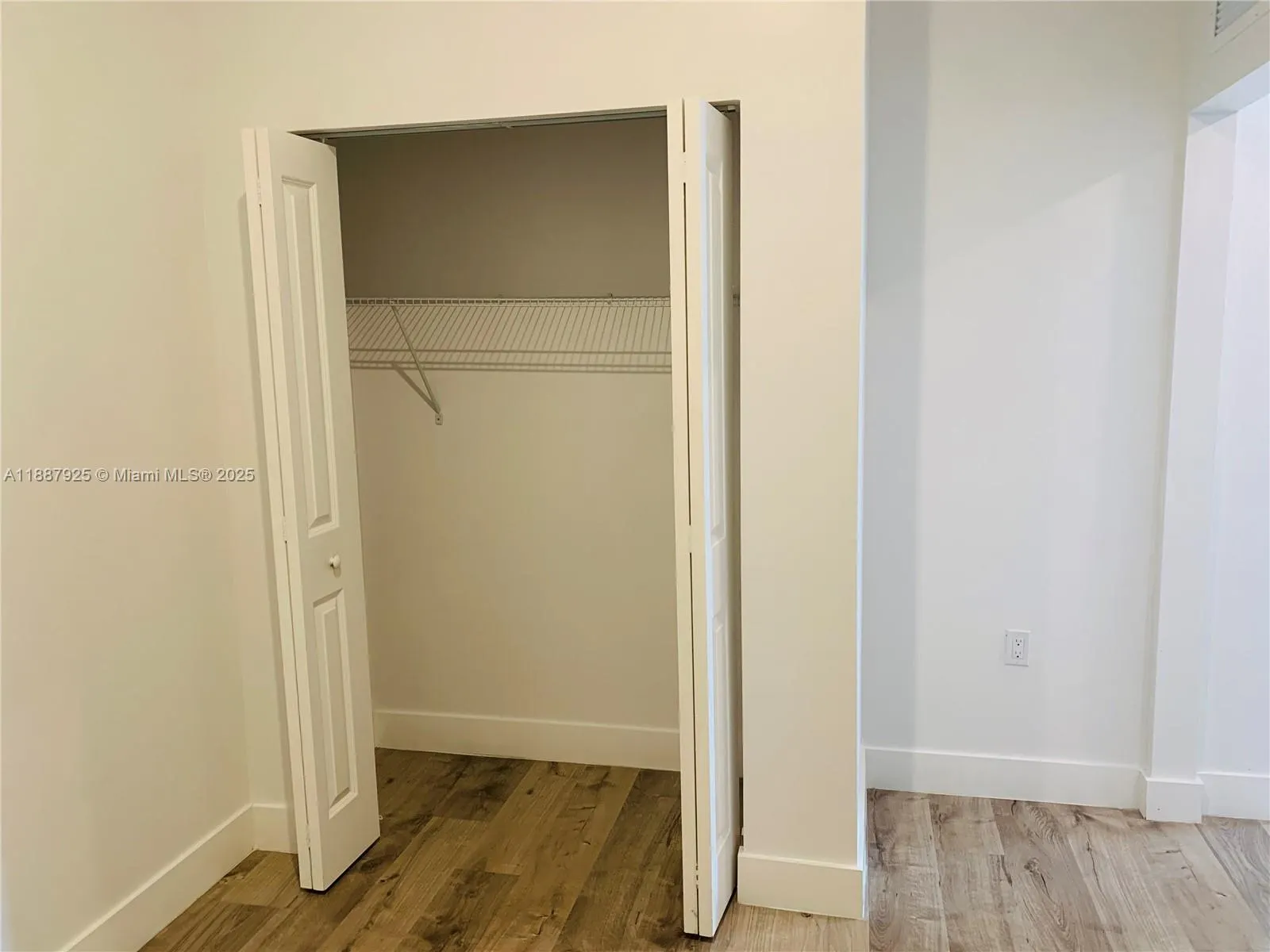 39 NW 7th Ave, #401