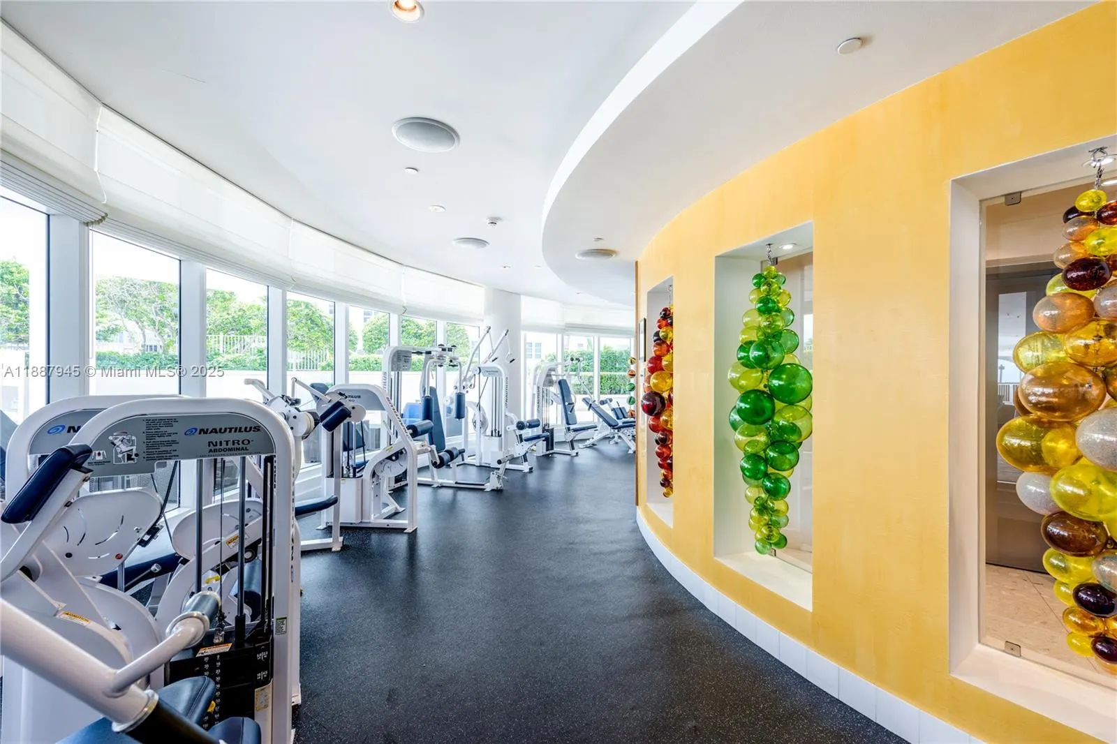 3801 Collins Ave, #1502