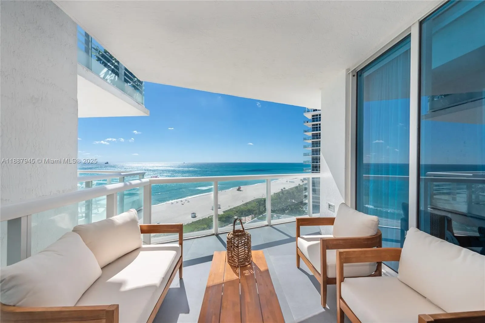 3801 Collins Ave, #1502