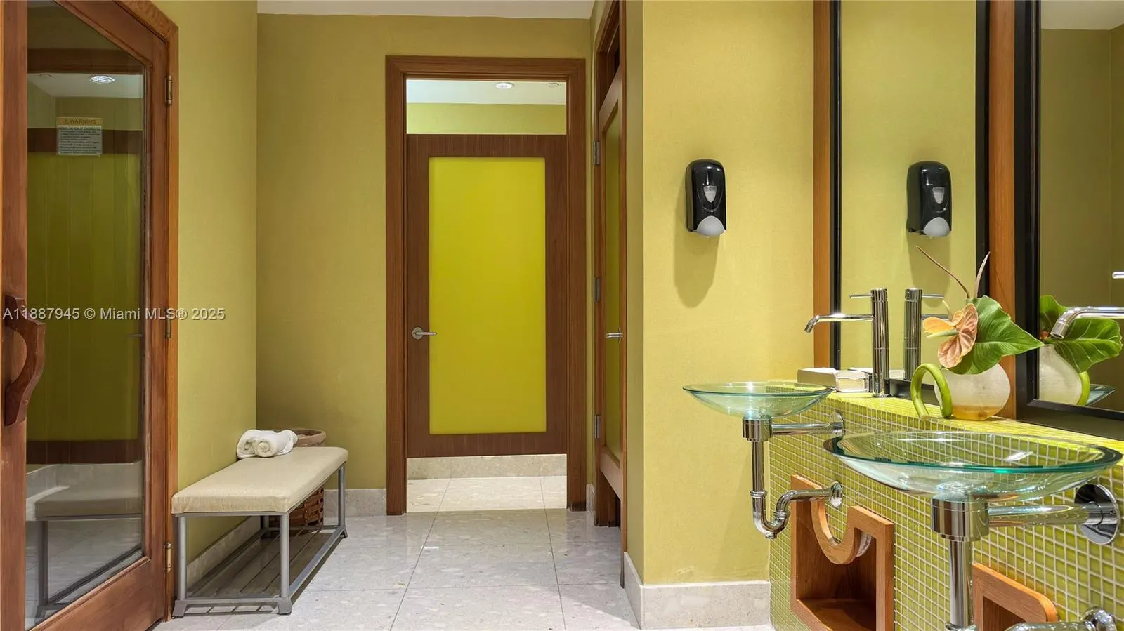 3801 Collins Ave, #1502