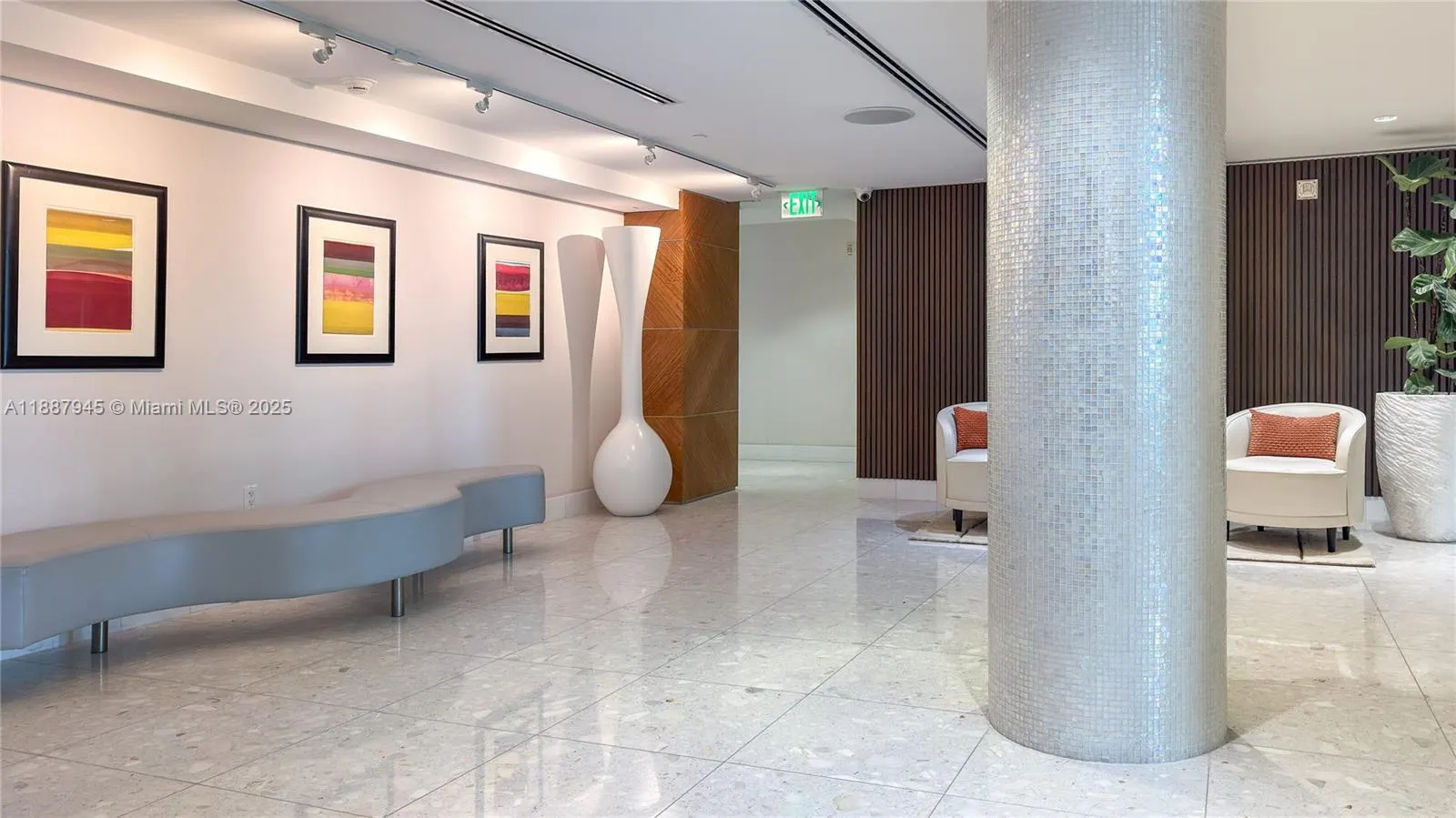 3801 Collins Ave, #1502