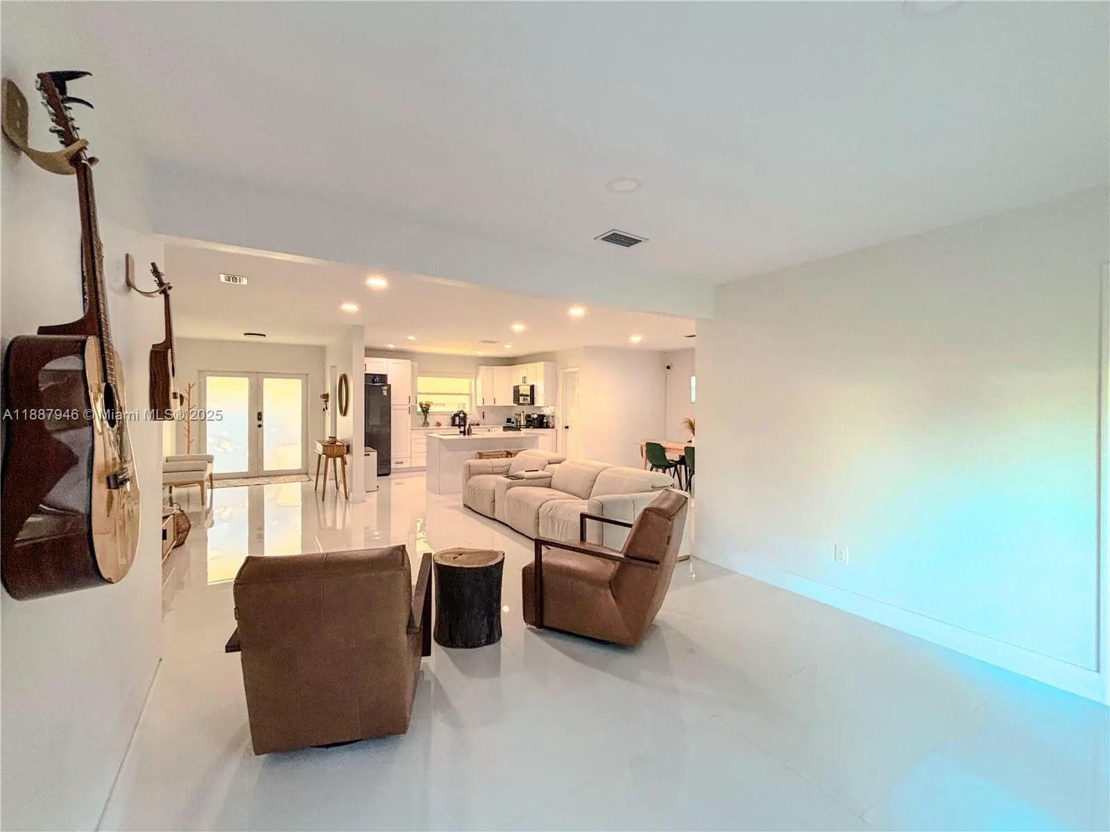 9420 Dominican Dr