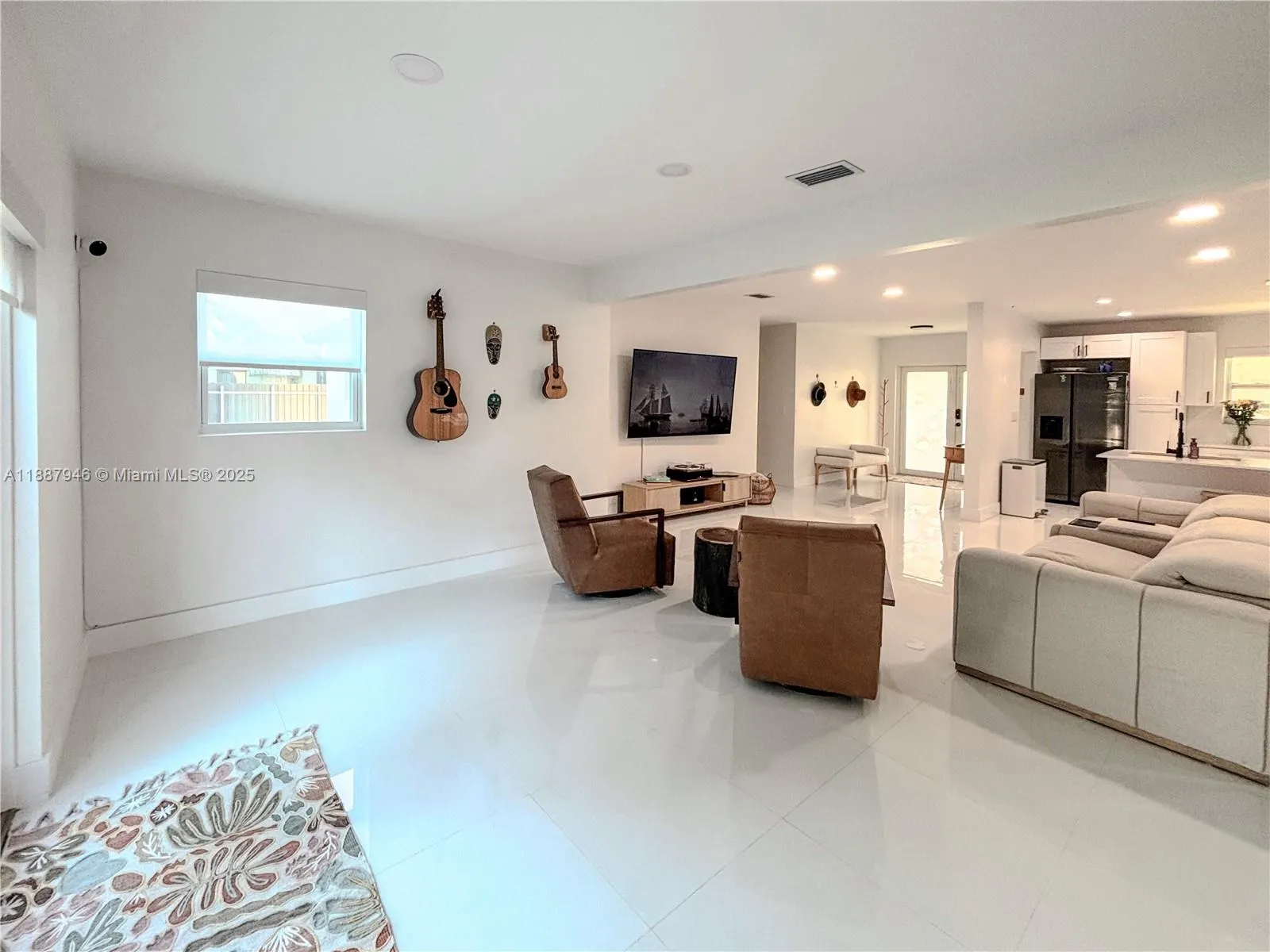 9420 Dominican Dr
