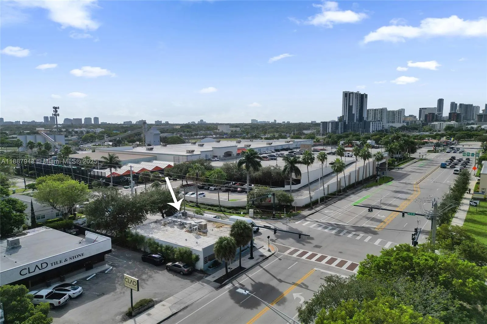 1100 NE 4th Ave, #1-2
