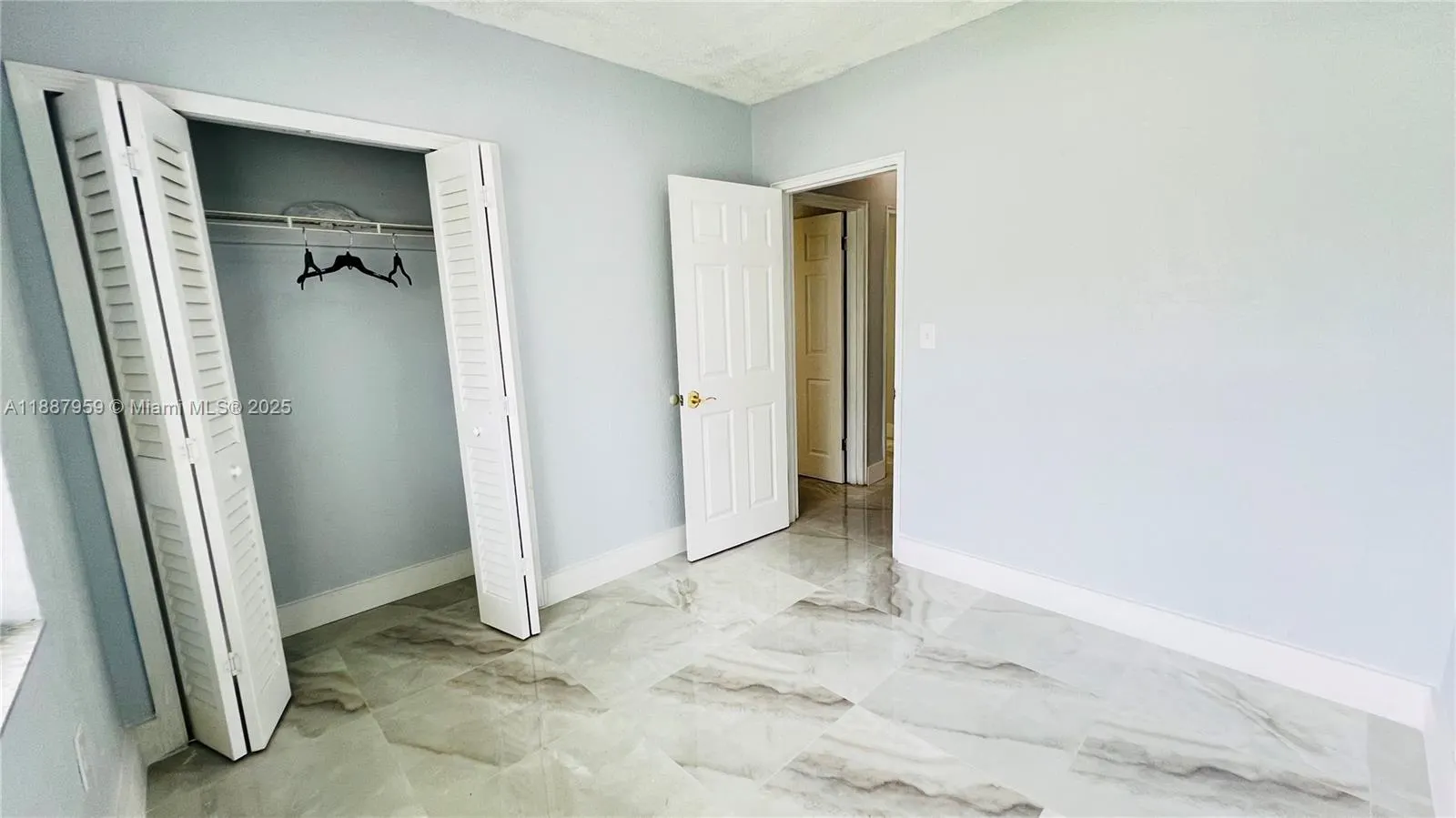 2450 NW 60th St