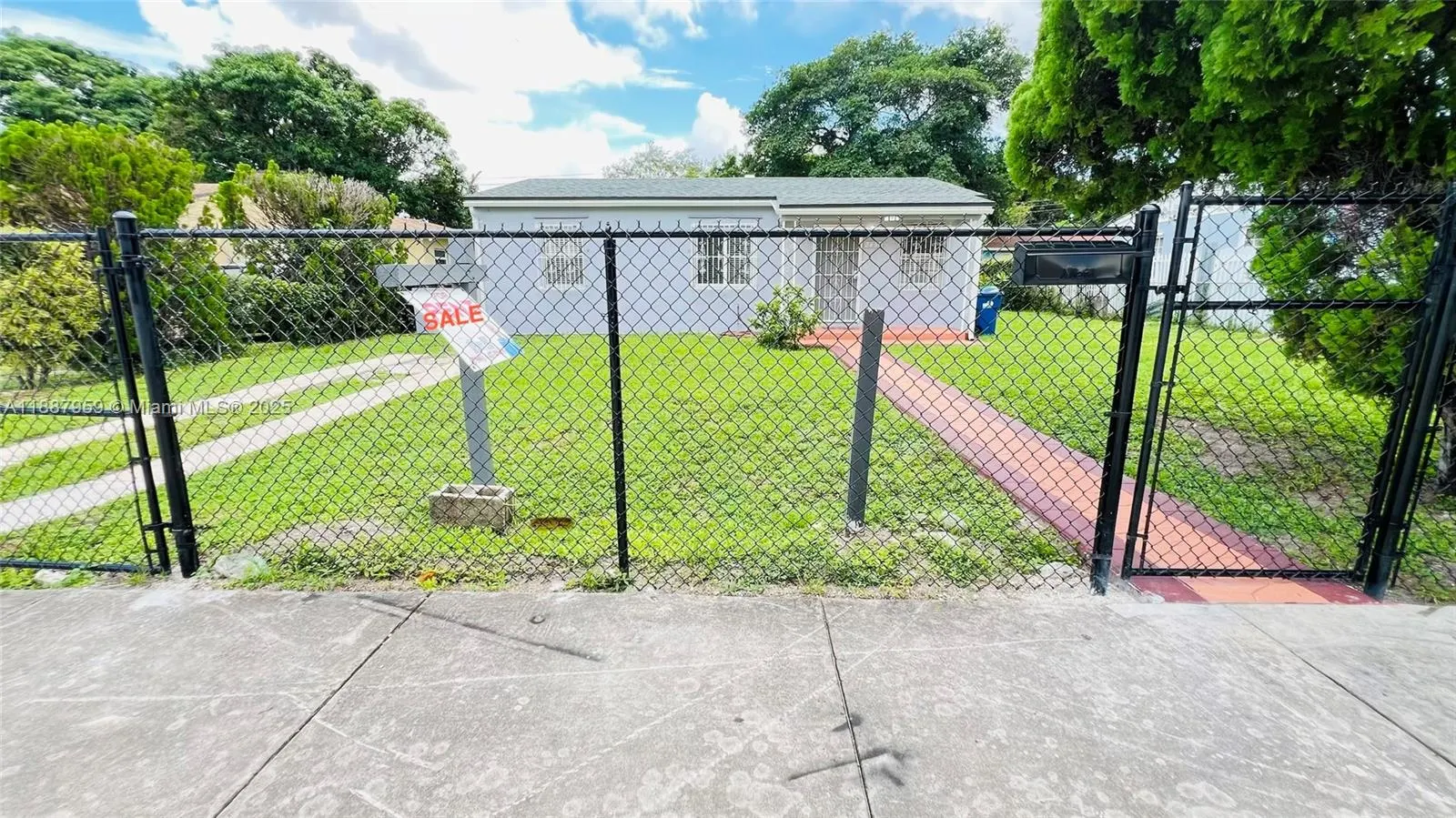 2450 NW 60th St