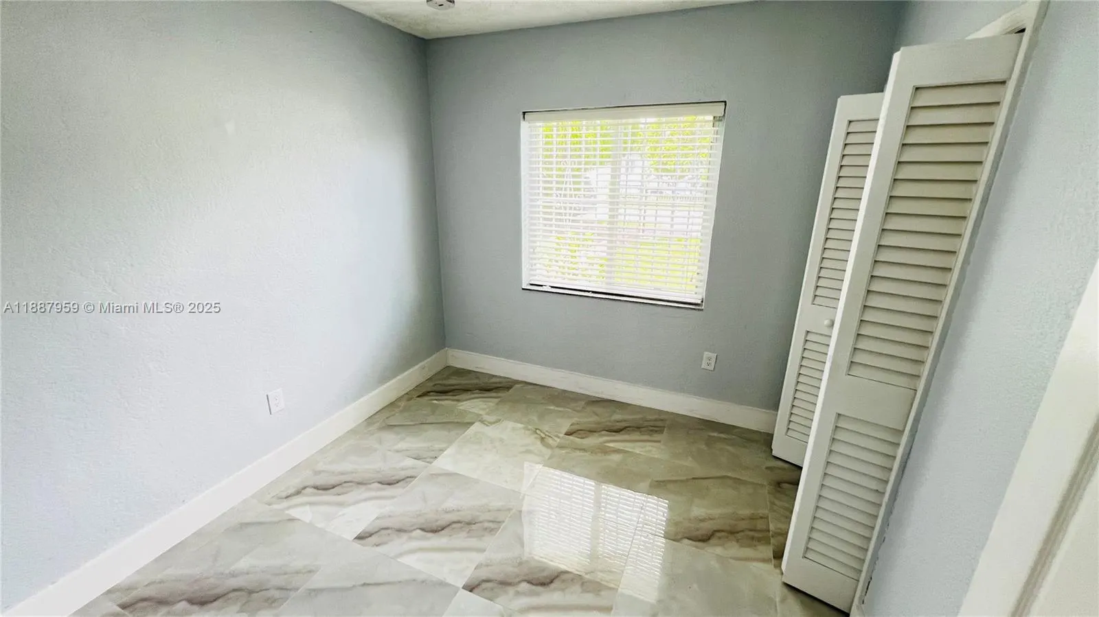 2450 NW 60th St