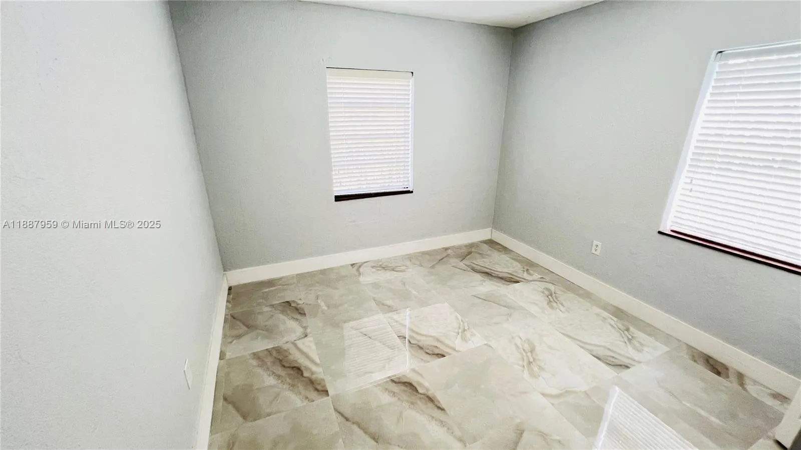2450 NW 60th St