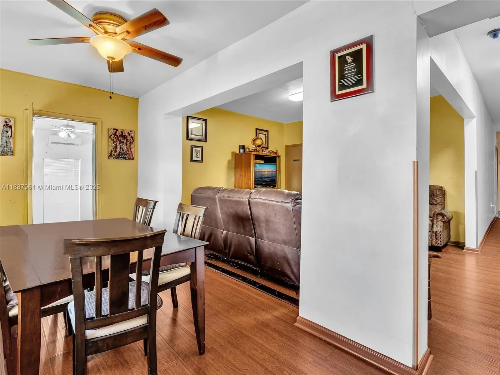 520 NW 49th St