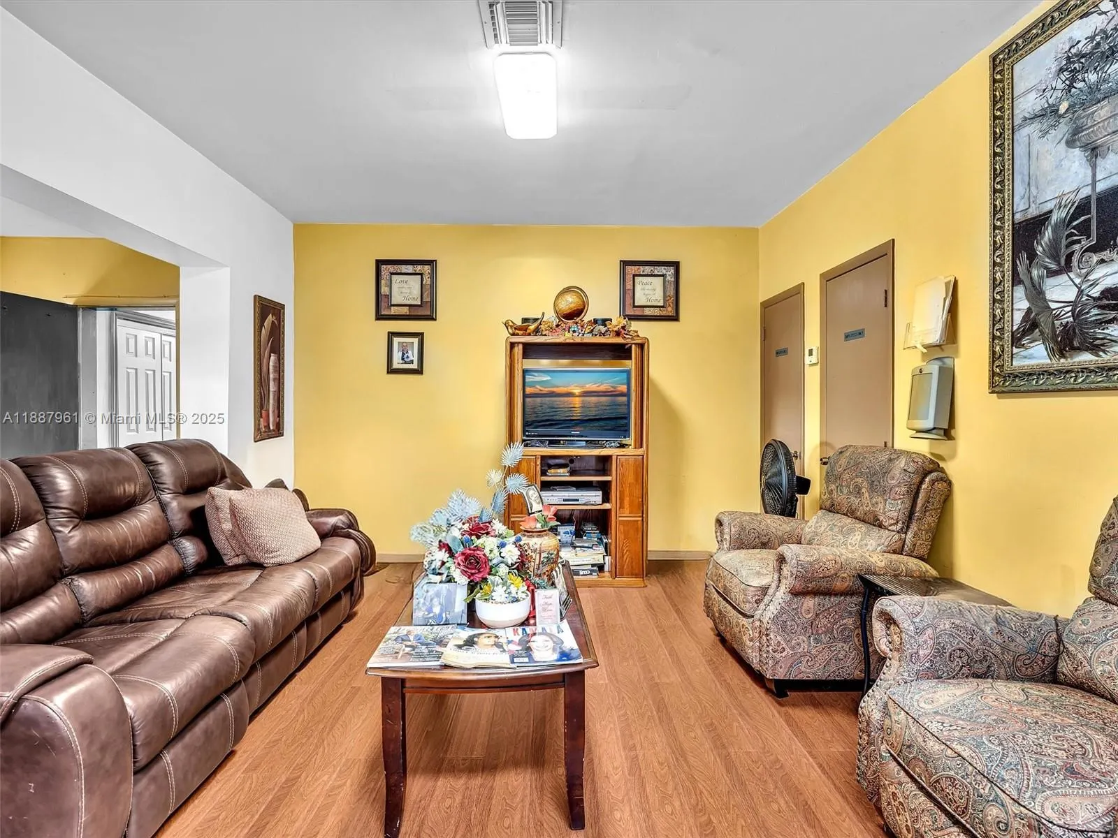 520 NW 49th St