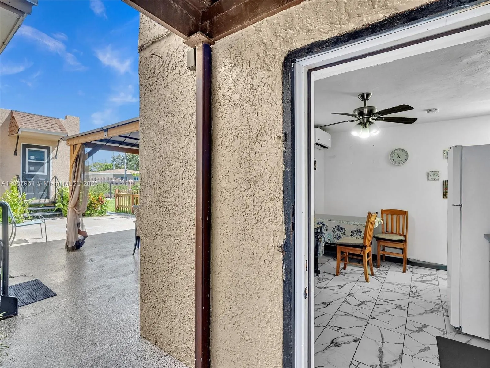 520 NW 49th St
