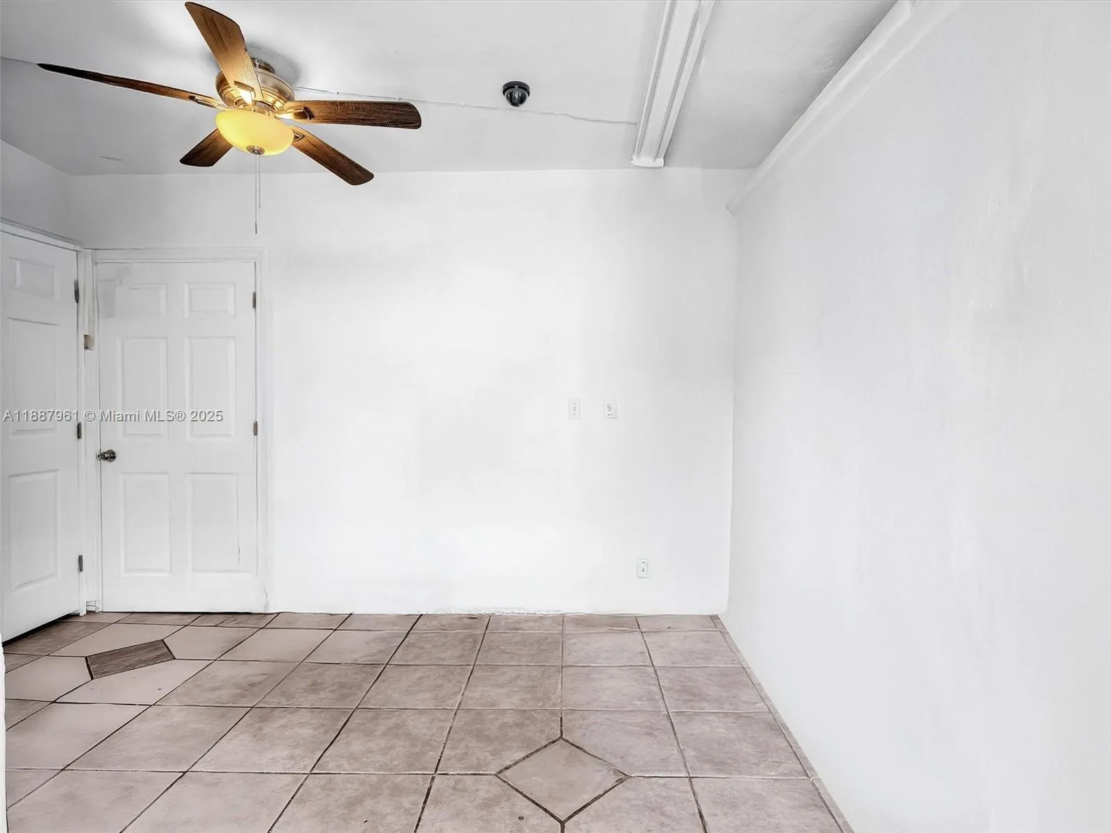 520 NW 49th St