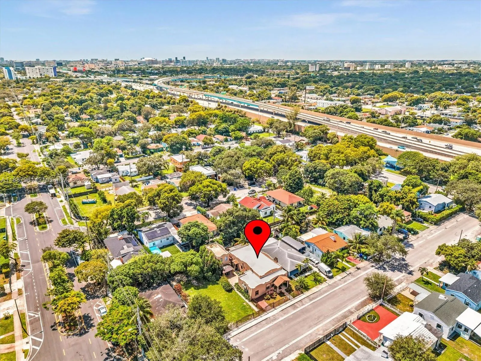 520 NW 49th St
