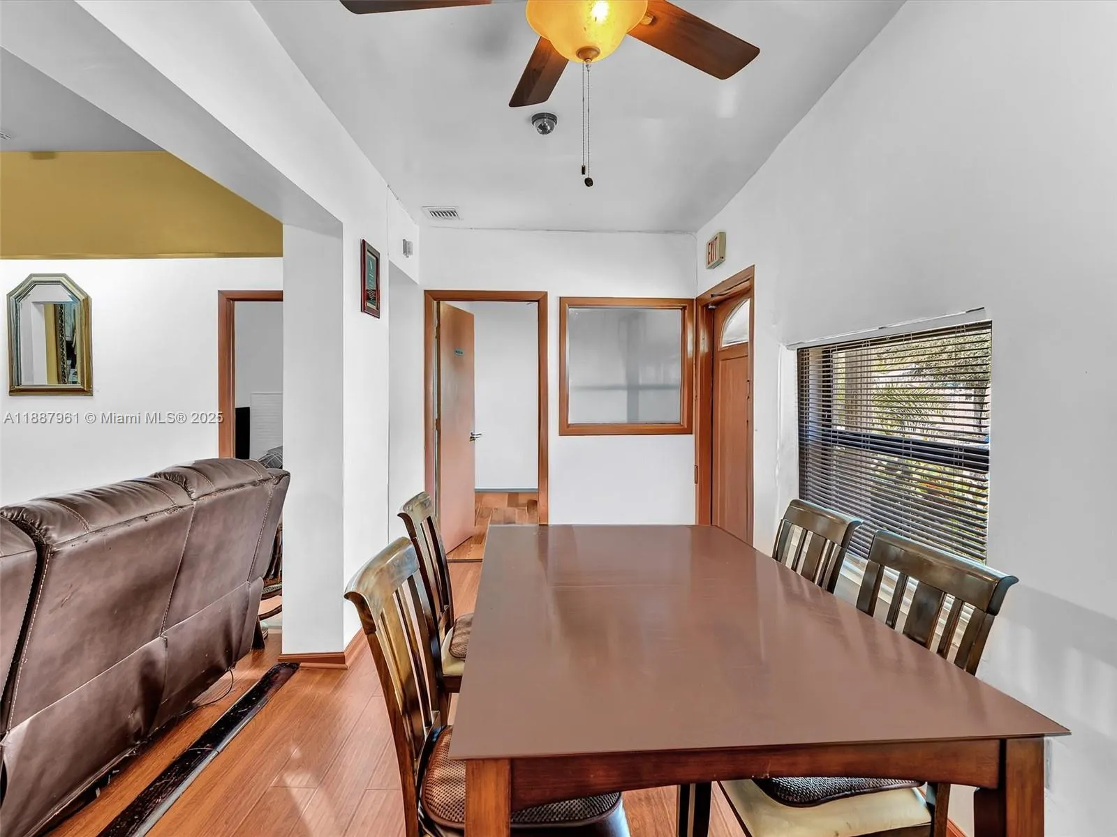 520 NW 49th St