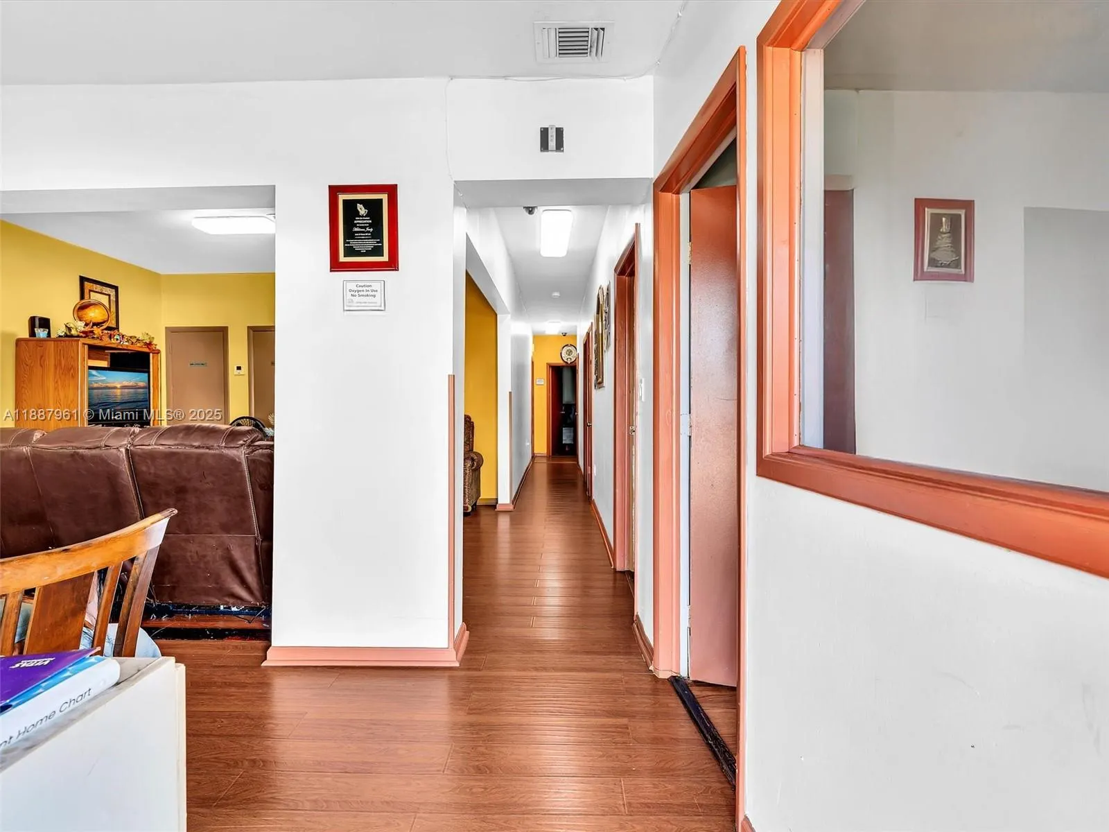 520 NW 49th St