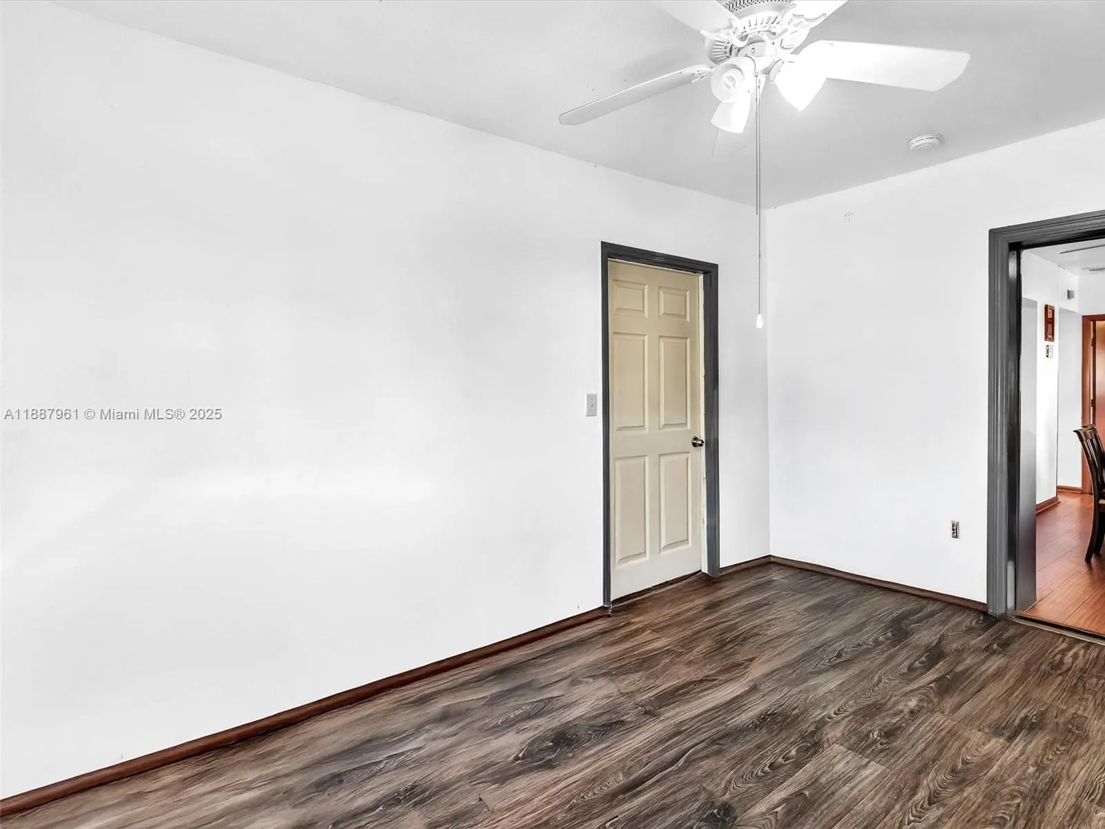 520 NW 49th St