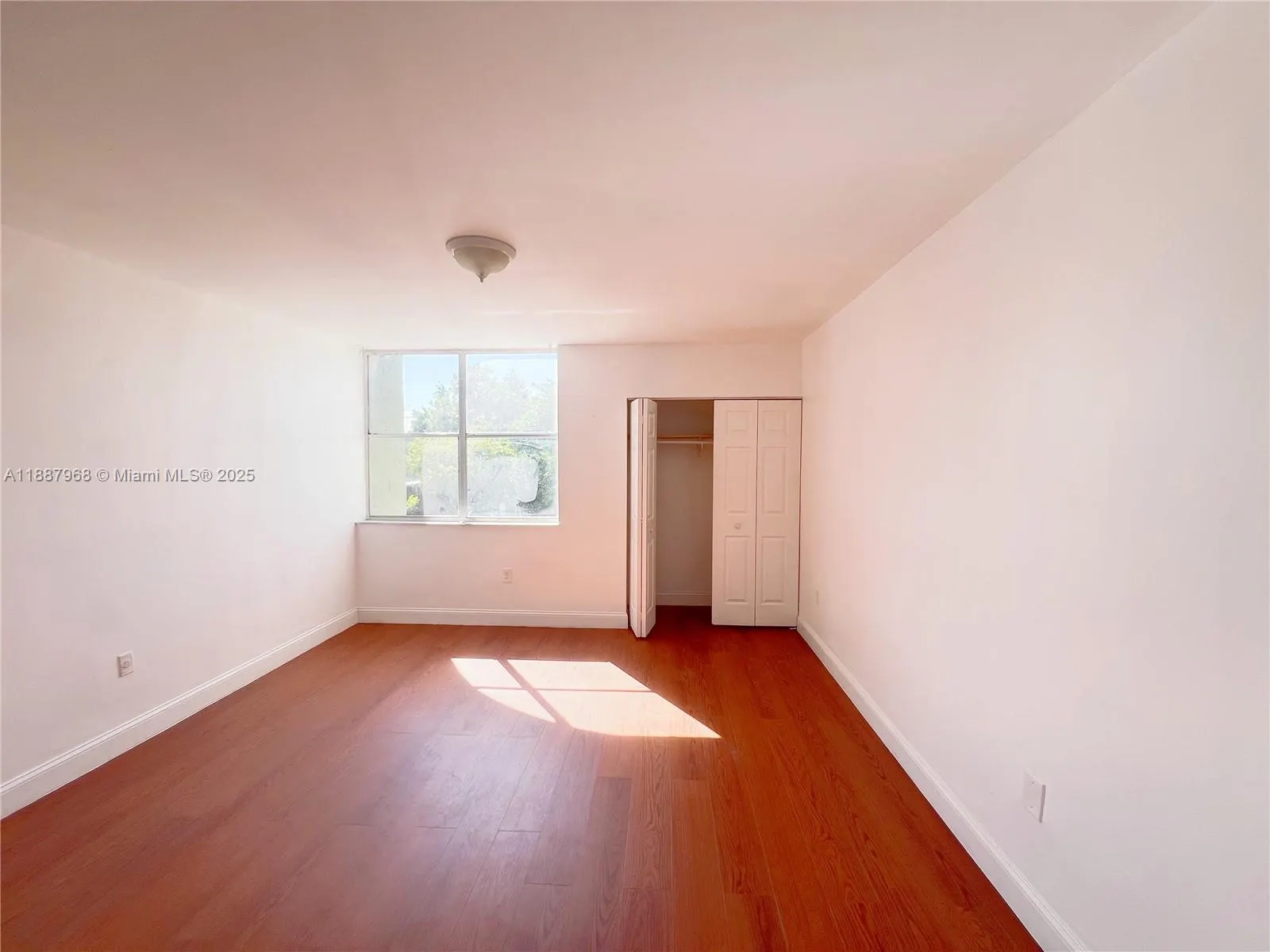 3895 W 9th Way, #14