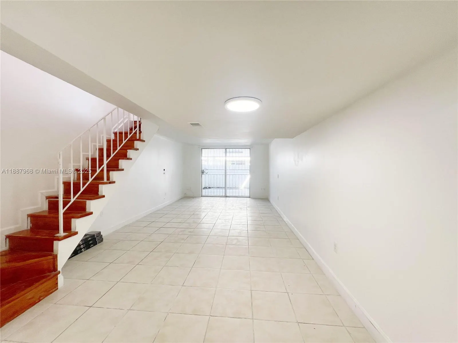 3895 W 9th Way, #14