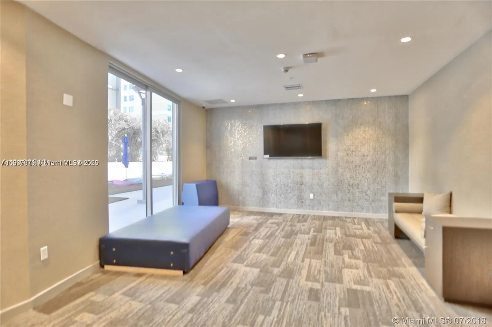1010 SW 2nd Ave, #609