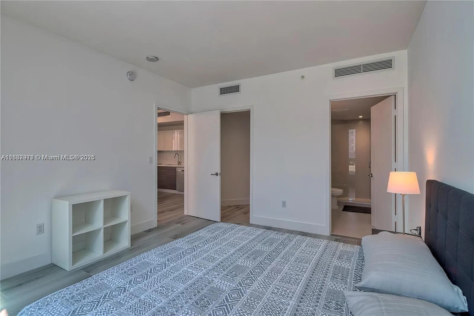 1010 SW 2nd Ave, #609