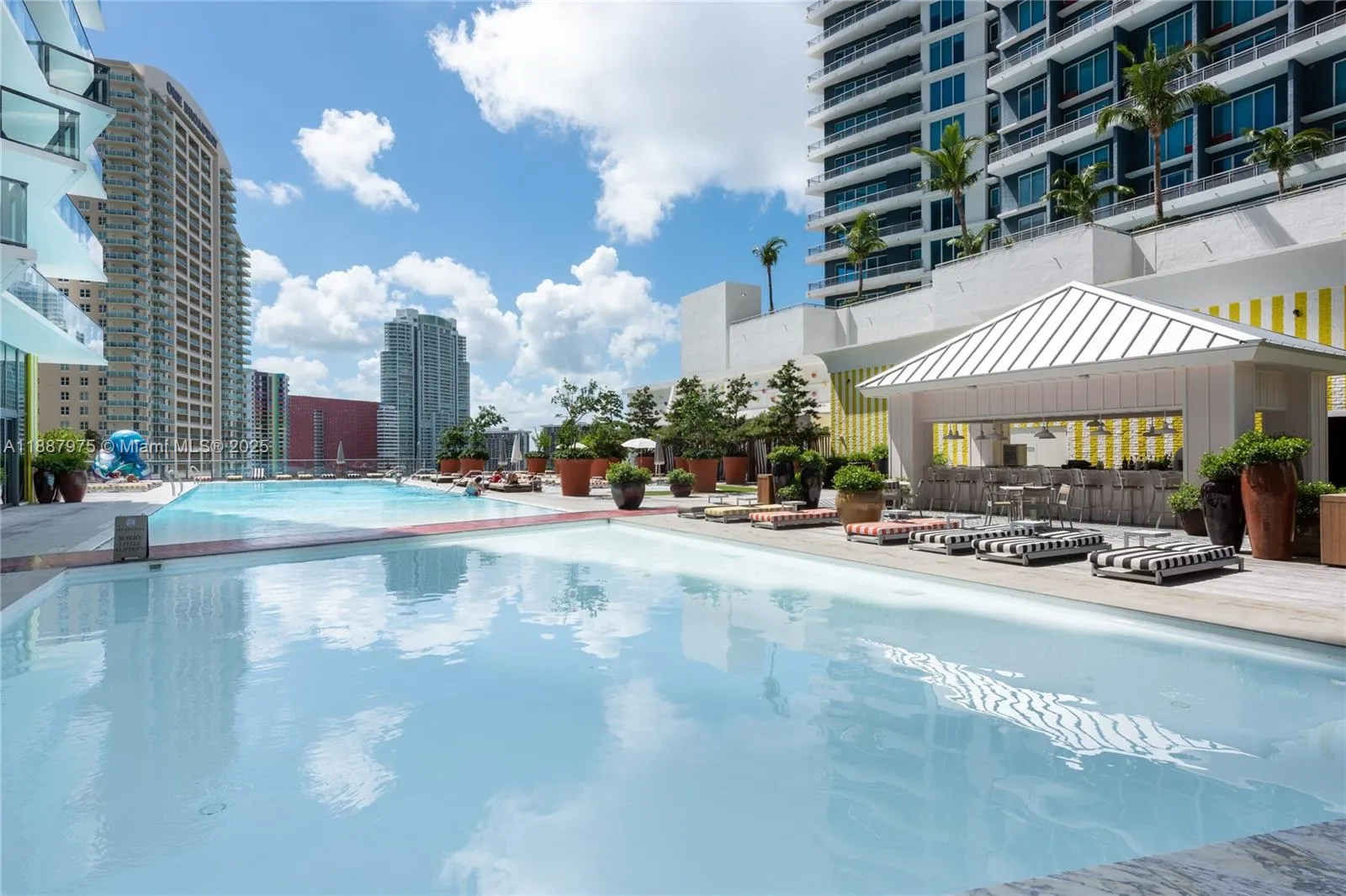 1300 S Miami Ave, #1003