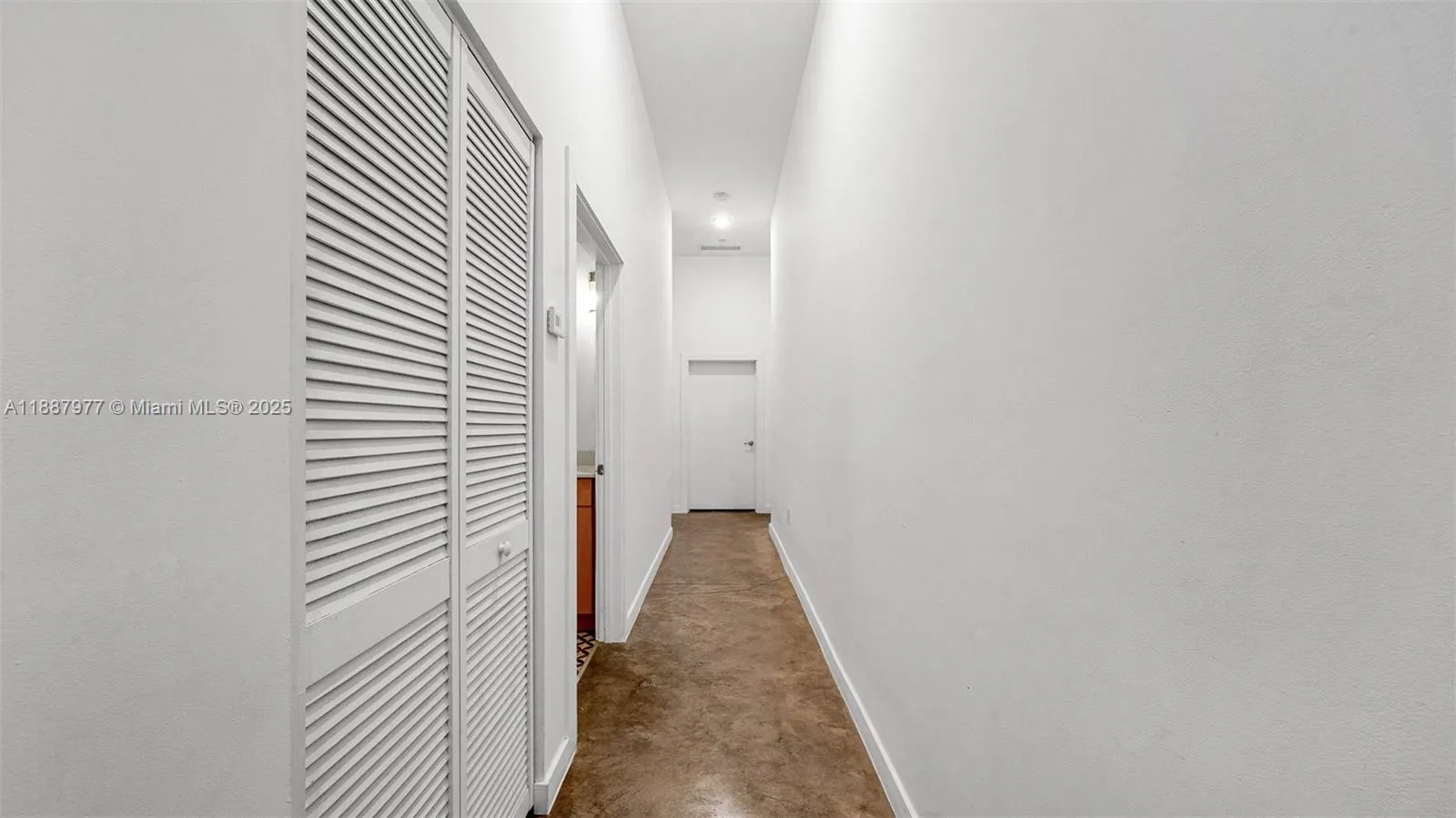 771 NW 1st St, #101