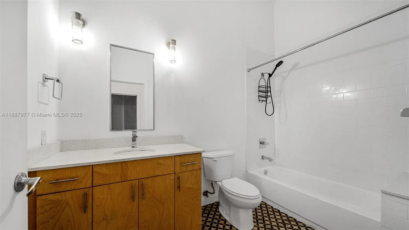 771 NW 1st St, #101