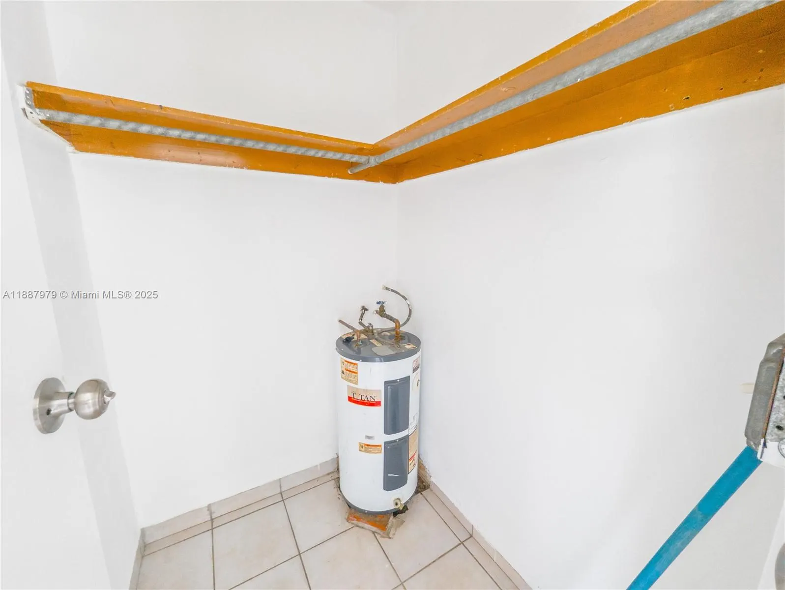 1716 NW 19th St, #1