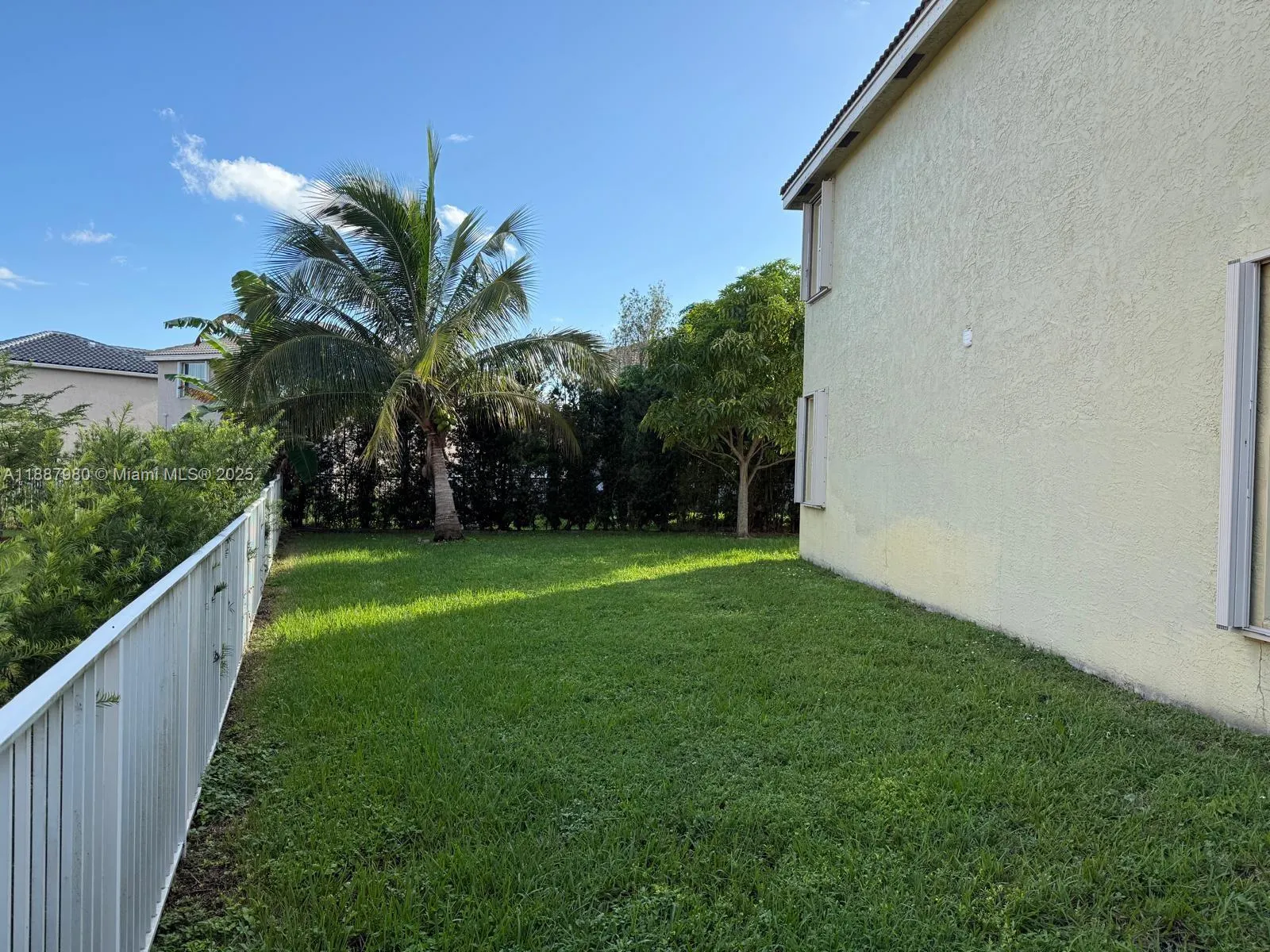 1942 SW 156th Ave