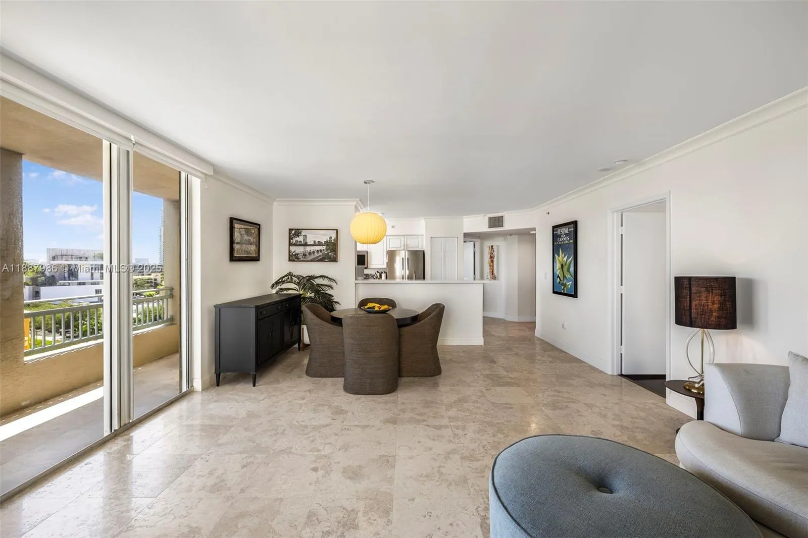 90 Alton Rd, #811