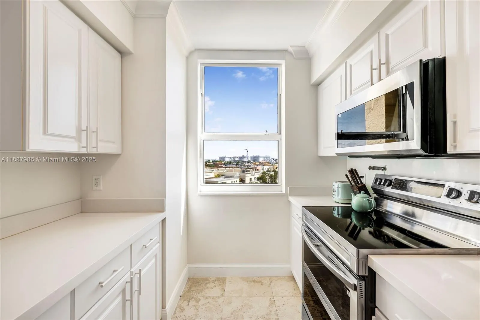 90 Alton Rd, #811